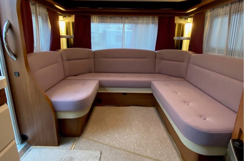 caravan interieur