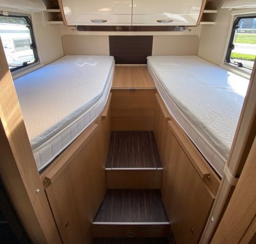 camper topper