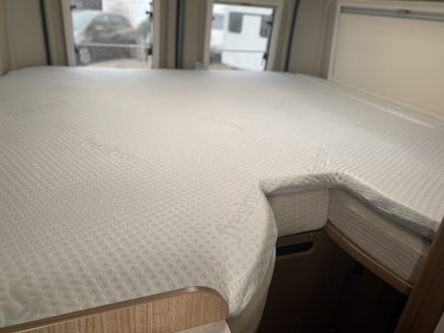 camper topper